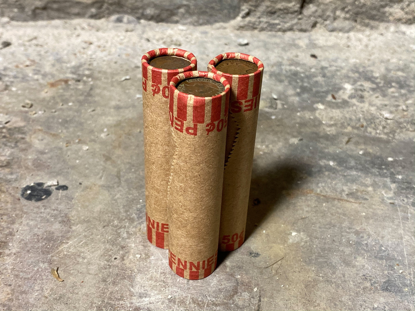 INDIAN HEAD CENTS showing on both ends of old unsearched us wheat penny roll coins estate lot hoard collection coin sale money